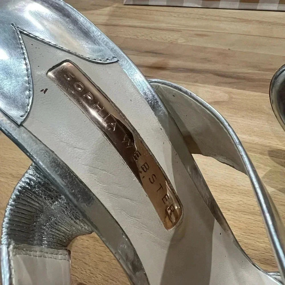 Sophia Webster ROSALIND 100 CRYSTAL EMBELLISHED  SANDALS IN METALLIC size 41.5 - Picture 3 of 7